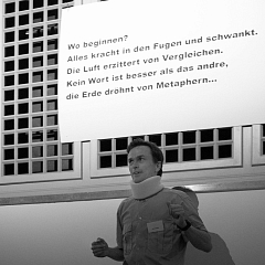 WOHIN MIT DEN GÖTTERN? Pergamonmuseum Berlin 2009