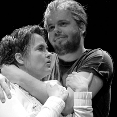 Dirk Laucke ALTER FORD ESCORT DUNKELBLAU Stadttheater Gießen 2010