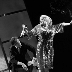 Ulrike Syha MAO UND ICH Stadttheater Gießen 2016