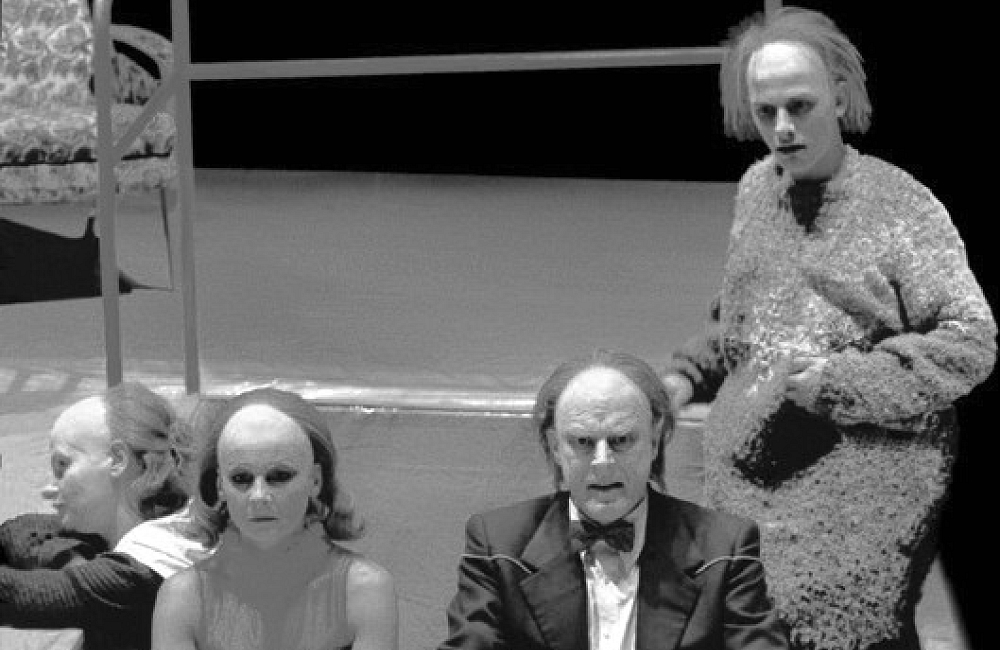 Marius von Mayenburg FEUERGESICHT Staatstheater Braunschweig 2000