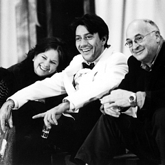 Alan Ayckbourn GLÜCKLICHE ZEITEN Staatstheater Nürnberg 2001