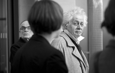 SALON SOPHIE CHARLOTTE 2010 - FLUCHT VOR DEM STAUNEN? Berlin-Brandenburgische Akademie der Wissenschaften in Kooperation mit dem Maxim Gorki Theater Berlin und der UDK Berlin