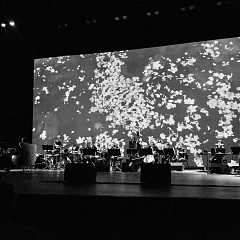 Fred Frith TRUTH IS A FOUR-LETTER WORD Maison des arts Créteil Paris & Le lieu unique Nantes 2023