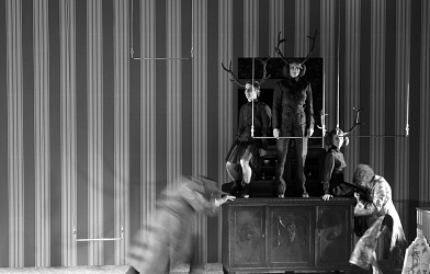 Thomas Bernhard RITTER, DENE, VOSS Theater Baden-Baden 2006